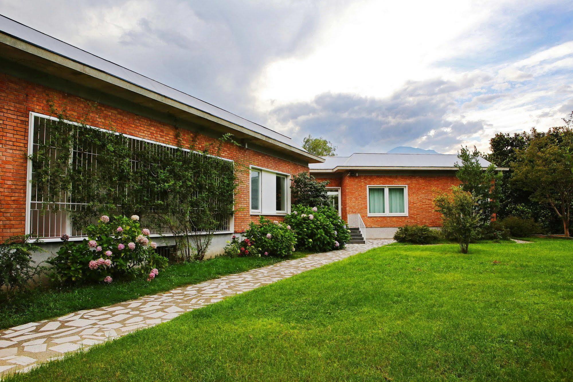 Villa Silvia Olivetti Banchette D'Ivrea Екстериор снимка